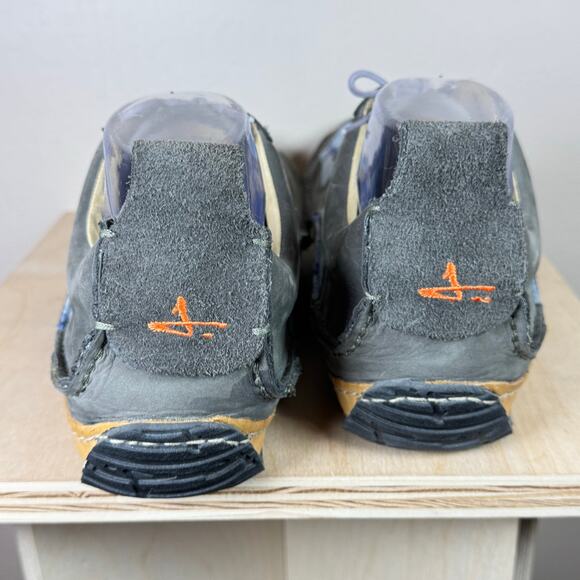 J Shoes Men’s Sneaker size 11 Casual Blue Gray Stripe Leather hoop 2 - Picture 6 of 11